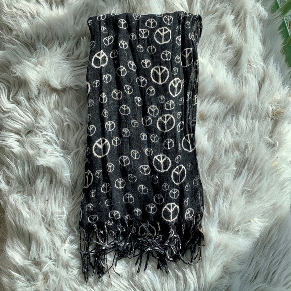 Gauzy, Black Boho Peace Symbol Scarf - Picture 4 of 7